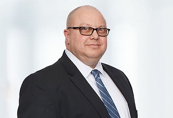 Photo of Todd E. Hilton